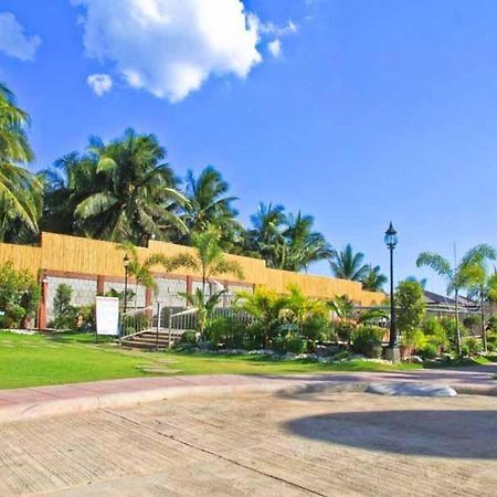 La Suena Brisa Beach Resort And Events Place Batangas Exterior foto
